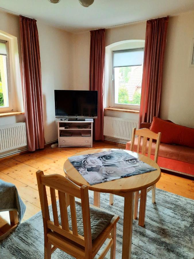Apartament Albion シクラルスカ・ポレンバ エクステリア 写真