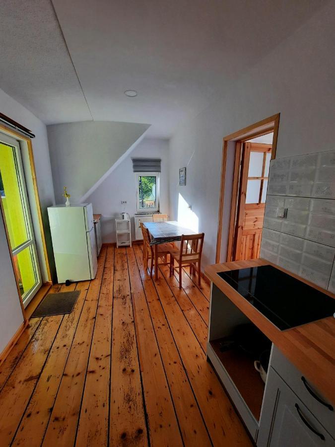 Apartament Albion シクラルスカ・ポレンバ エクステリア 写真