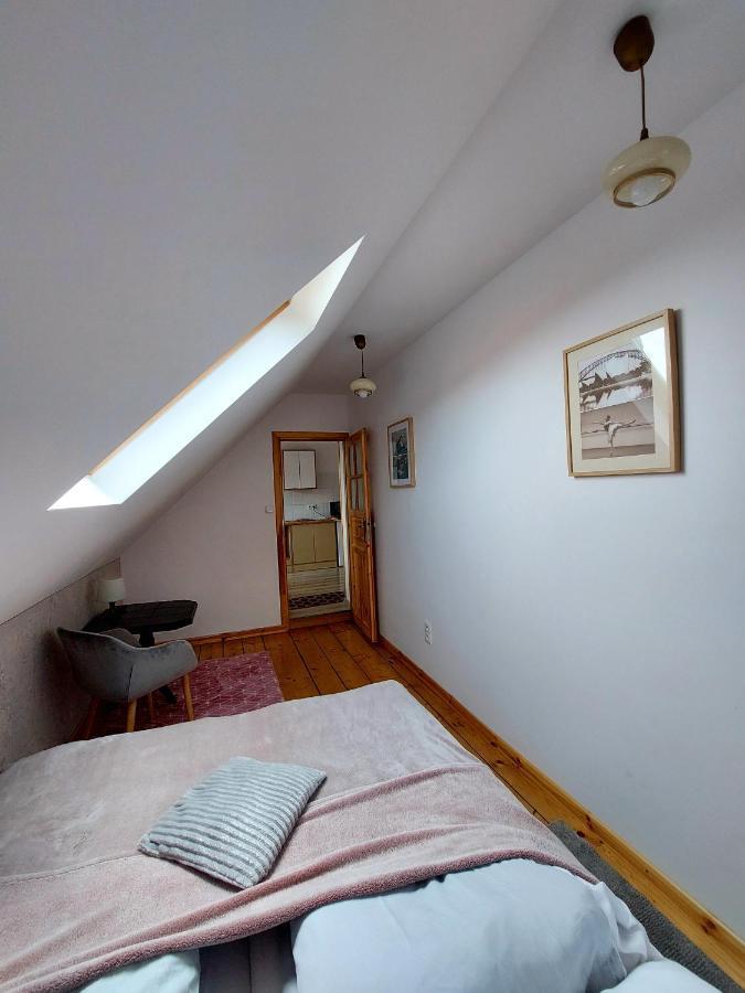 Apartament Albion シクラルスカ・ポレンバ エクステリア 写真